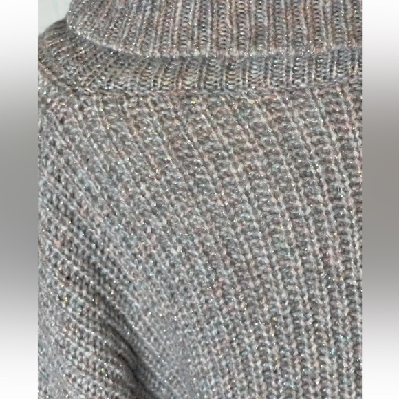 Express Gray Rainbow Metallic Oversized Slouchy Turtleneck Knit Sweater size M‎ - Picture 7 of 15